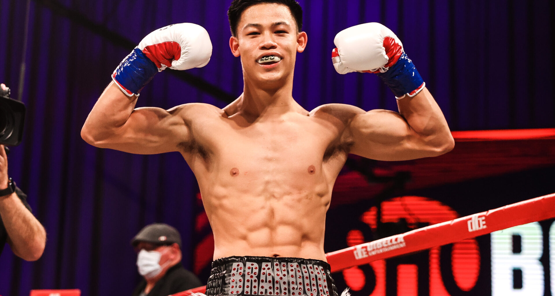 Tim Bradley tells Keyshawn Davis he must ‘Dethrone the King’ Shakur Stevenson to escape his shadow