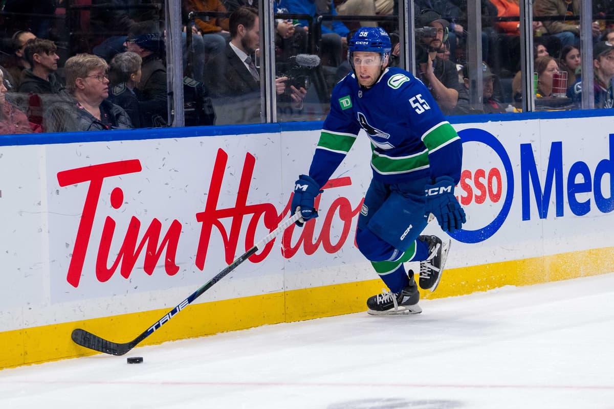 Canucks place D Guillaume Brisebois on waivers for AHL assignment