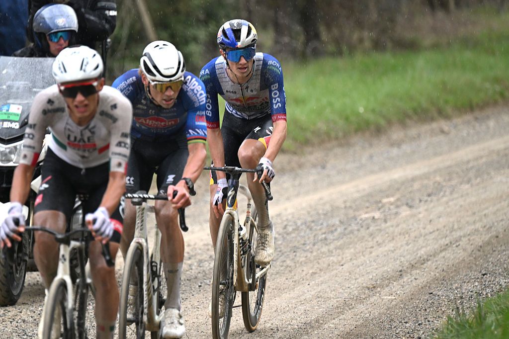 Isaac del Torro, Guilio Pellizzari and Mathieu van der Poel on stage 2 at Tirreno-Adriatico