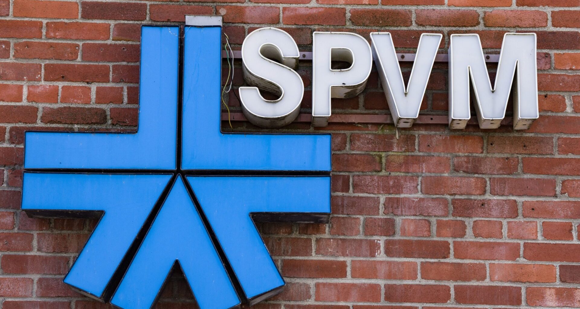 SPVM arrests 2 teens in thefts, frauds targeting seniors