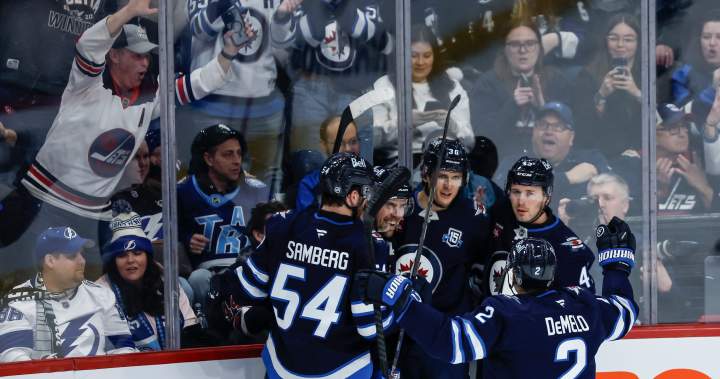 Winnipeg Jets take down Lightning 4-1 on eve of trade deadline - Winnipeg