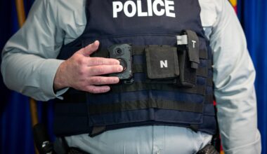 Winnipeg police to roll out body camera pilot in June