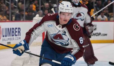Avalanche's Cale Makar exits vs. Flames with upper-body injury