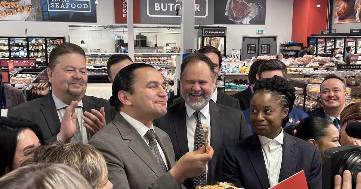 ‘Doesn’t make any sense’ Restaurant owners voice frustration over exclusion from Manitoba tax cut - CTV News