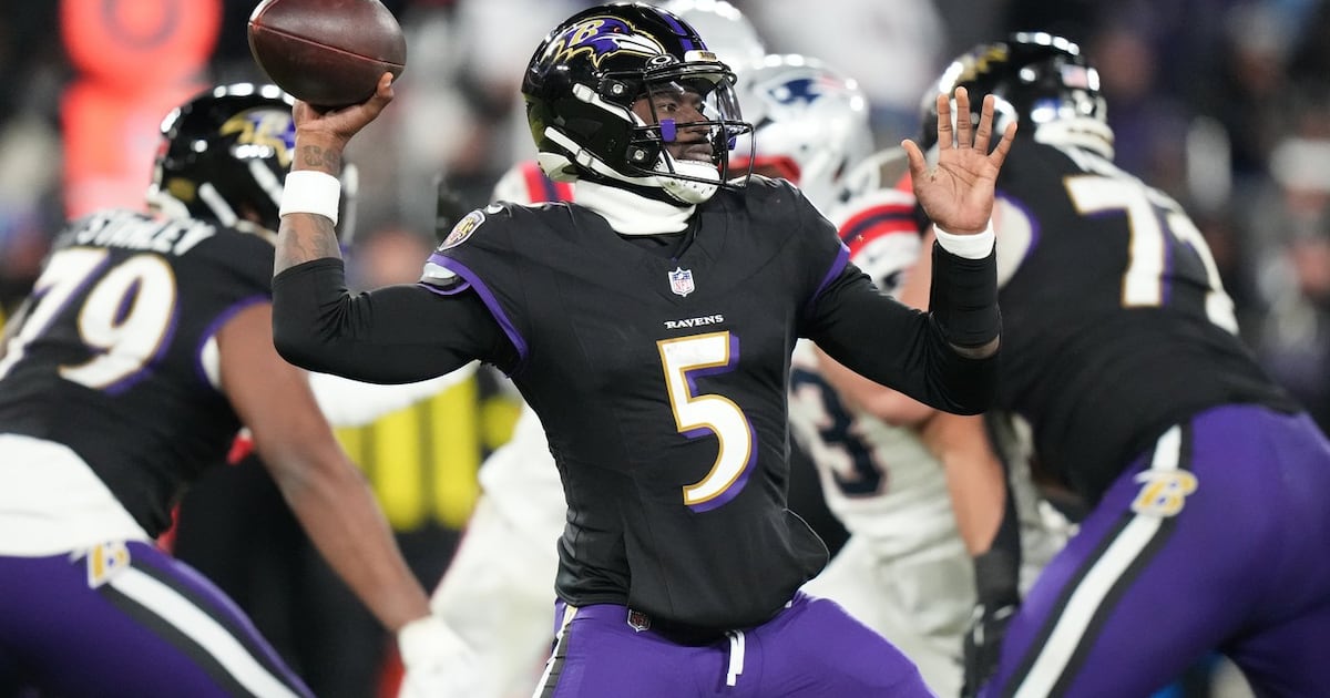 Ravens to keep backup QB Tyler Huntley on two-year deal