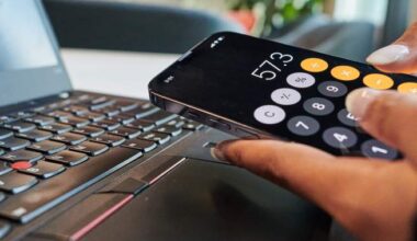 3 in 4 Canadians say they are paying more for home, car insurance: survey - National