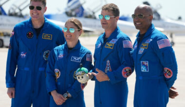 NASA's First Moon Crew in More Than 50 Years Is Making History Already : ScienceAlert