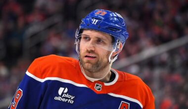Edmonton Oilers star Leon Draisaitl exits vs. Nashville Predators with apparent injury