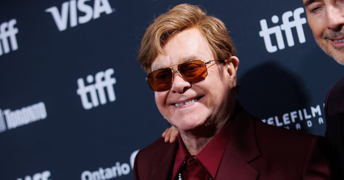 Elton John to be celebrated at Glenn Gould Prize Gala in Toronto in May
