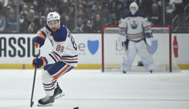 Oilers place Andrew Mangiapane, Alec Regula on NHL waivers