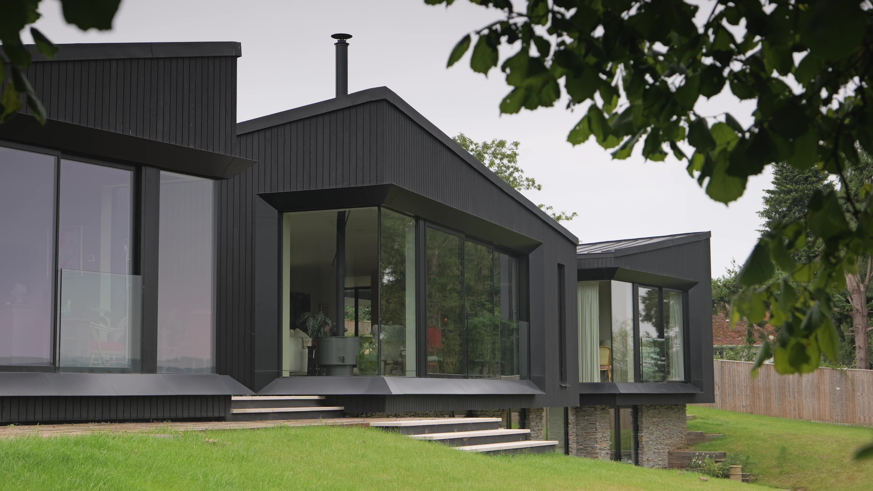 Hidden House, Surrey, Duncan Foster Architects