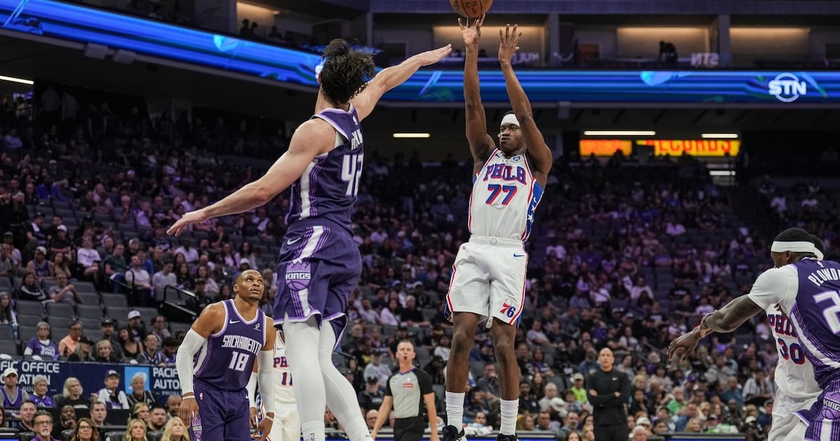 VJ Edgecombe erupts for 38 as Philadelphia 76ers beat Sacramento Kings