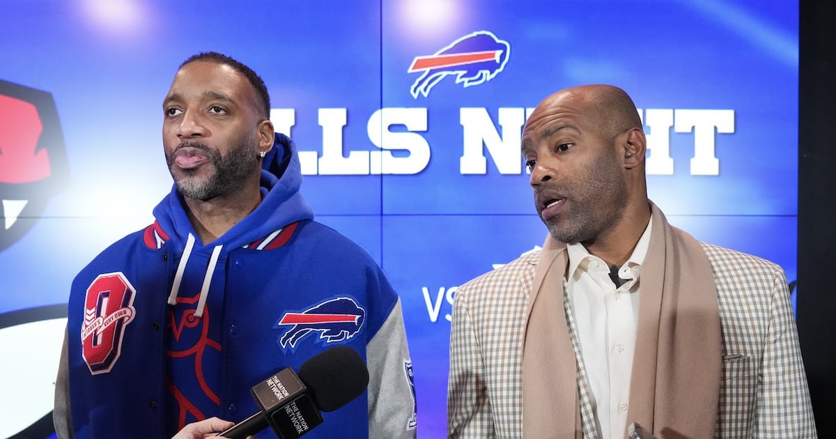 Vince Carter and Tracy McGrady trying to bring Bills, Raptors fans together