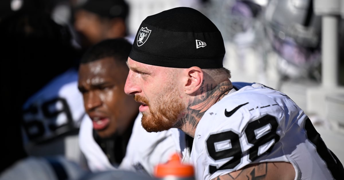 Las Vegas Raiders intend to keep EDGE Maxx Crosby after collapsed Baltimore Ravens trade