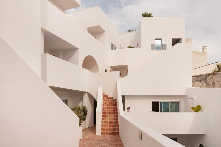 Hotel Palácio de Tavira / Fragmentos - Interior Photography, Stairs, Balcony