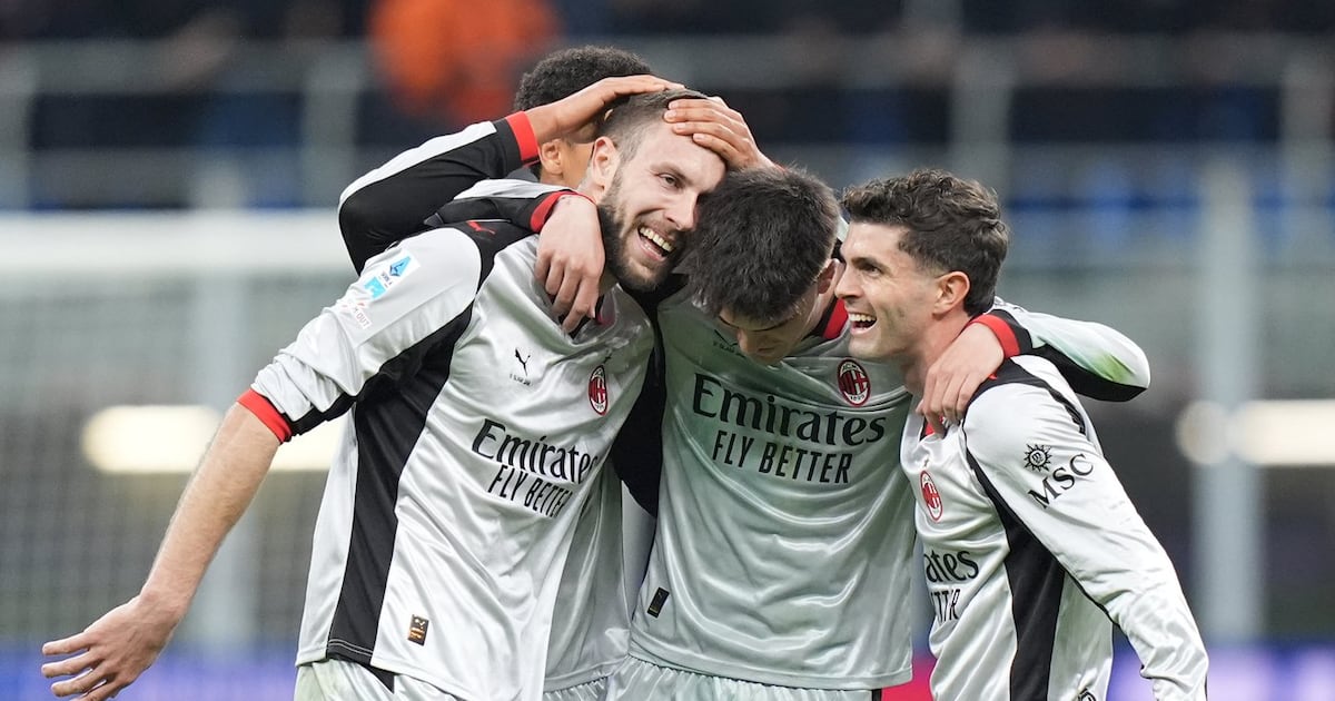 AC Milan turns jeers into cheers against Torino, cutting Inter’s Serie A lead to six points