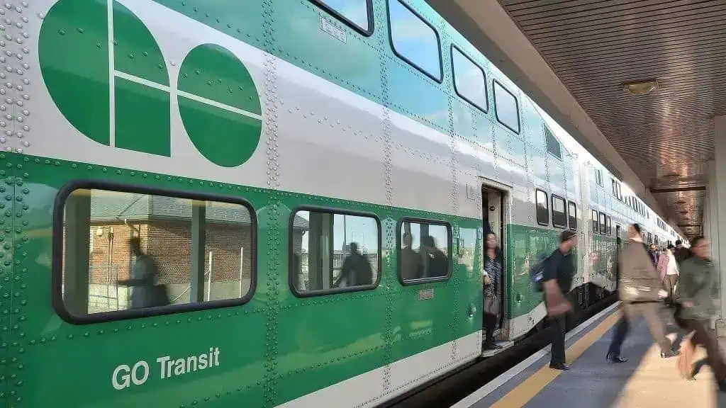 go train toronto