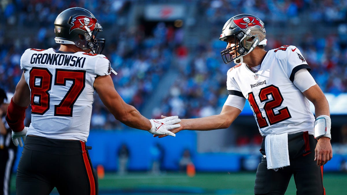Tom Brady and Rob Gronkowski