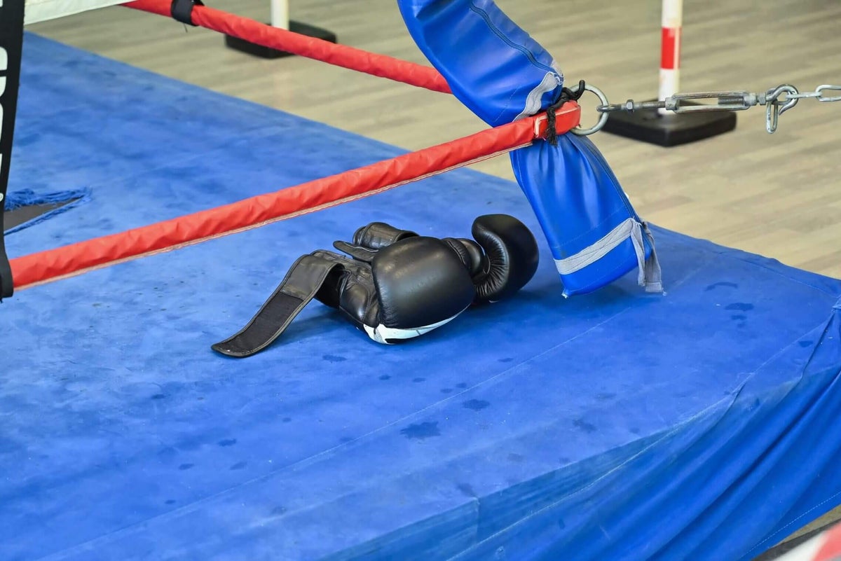 Boxer Isis Sio in medically induced coma after first-round knockout by Jocelyn Camarillo