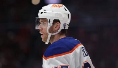 Edmonton Oilers Hold Breath as Connor McDavid Exits Practice