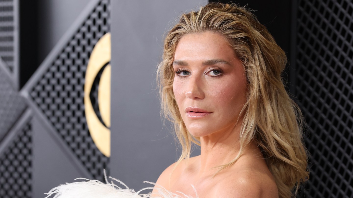 Kesha Slams White House, Donald Trump for Unauthorized Use of 'Blow'