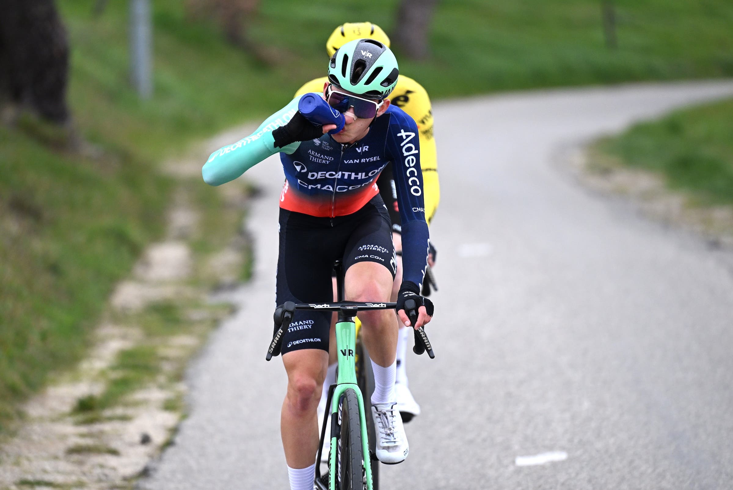 Paul Seixas (Decathlon CMA CGM) was tailed by Jorgenson but not for too long (Photo: Billy Ceusters/Getty Images)