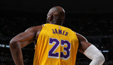 Live Updates: Spurs Defeat Pistons, Warriors Beat Rockets in OT and Nuggets Defeat Lakers