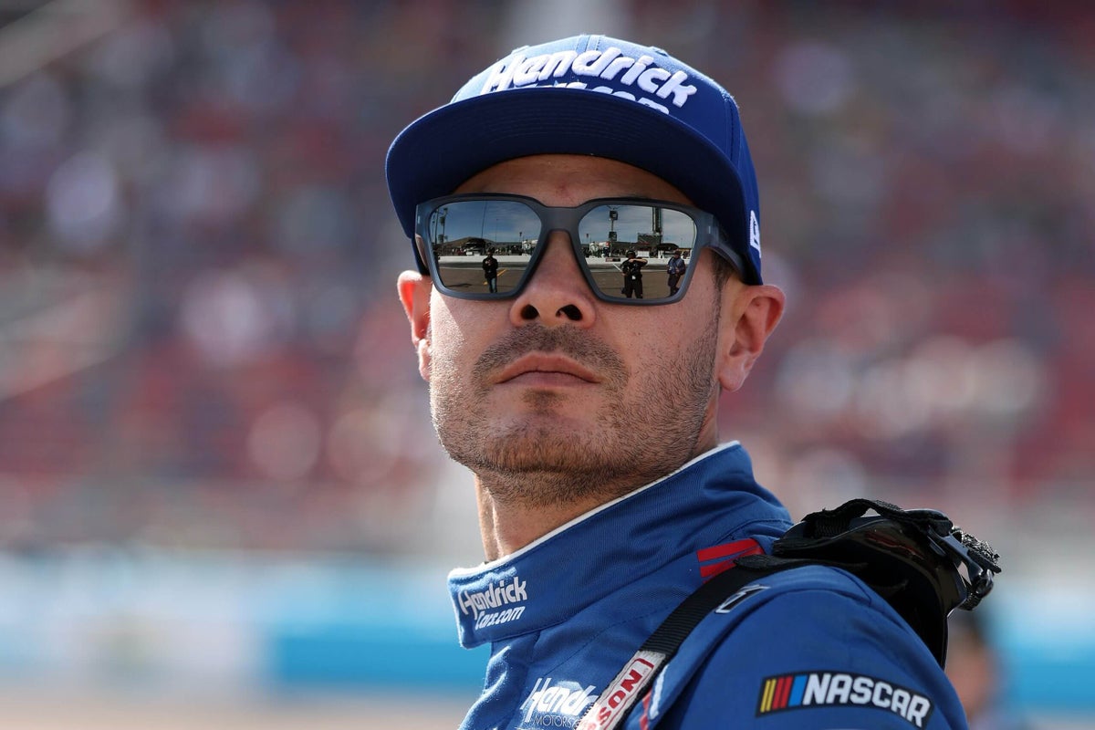 NASCAR Cup Series odds, picks for Pennzoil 400 at Las Vegas: Kyle Larson leads but JGR could upset