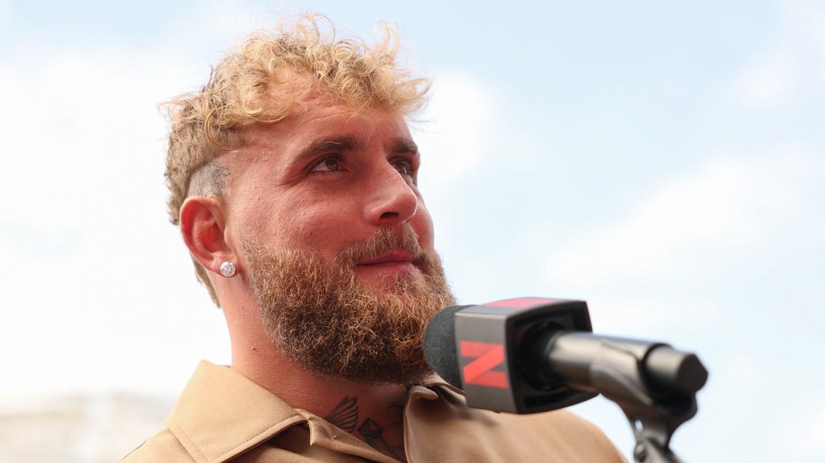 Jake Paul makes stunning offer to Jon Jones days after Dana White rant