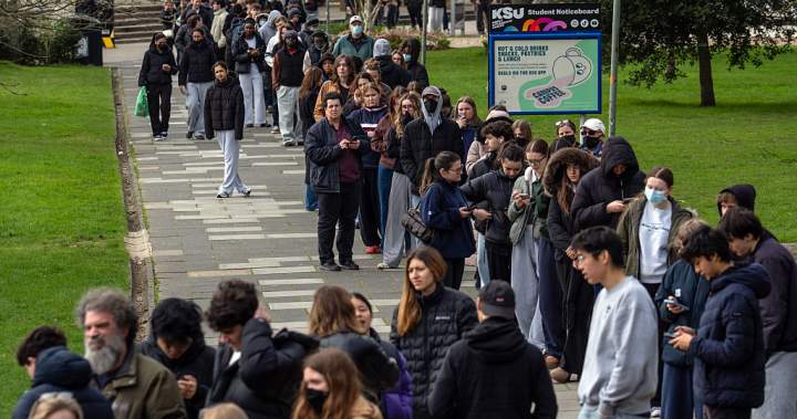 2 people dead after meningitis outbreak at U.K. university - National