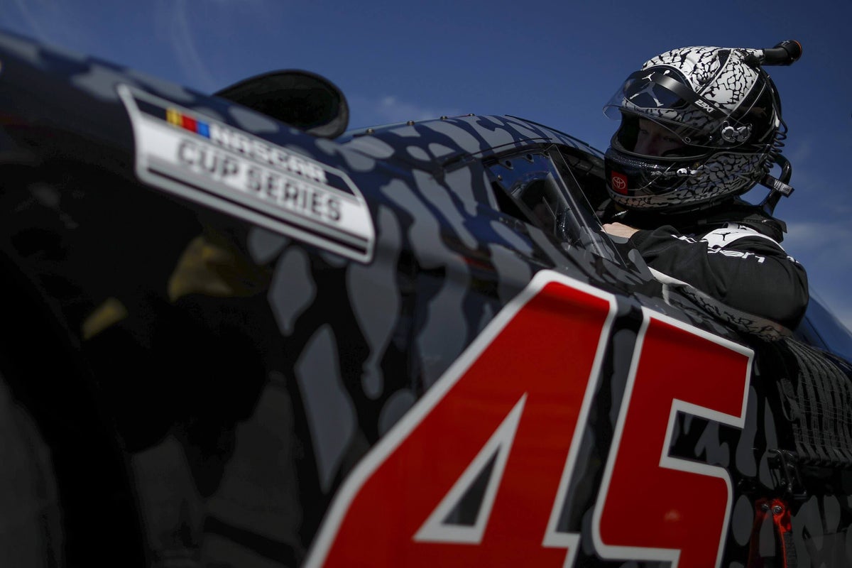 NASCAR Cup Series at Darlington odds, picks: Will increased horsepower shift the Goodyear 400 field?