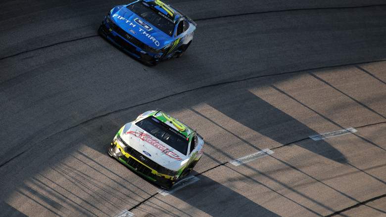 Brad Keselowski Wins Stage 2 at Darlington, Sweeps Stages