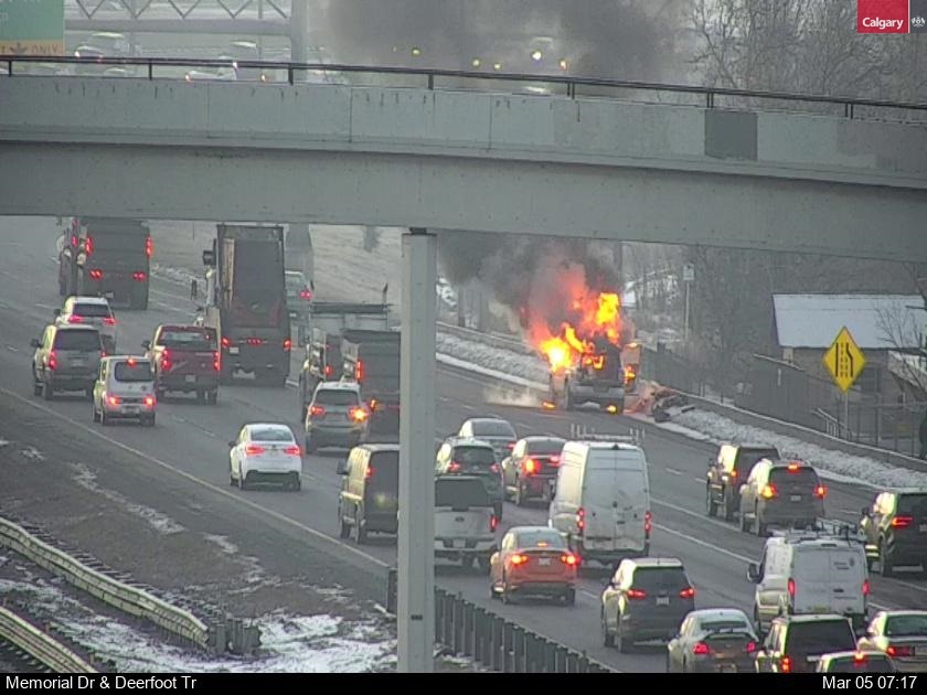 Vehicle catches fire on Deerfoot Trial in NE Calgary