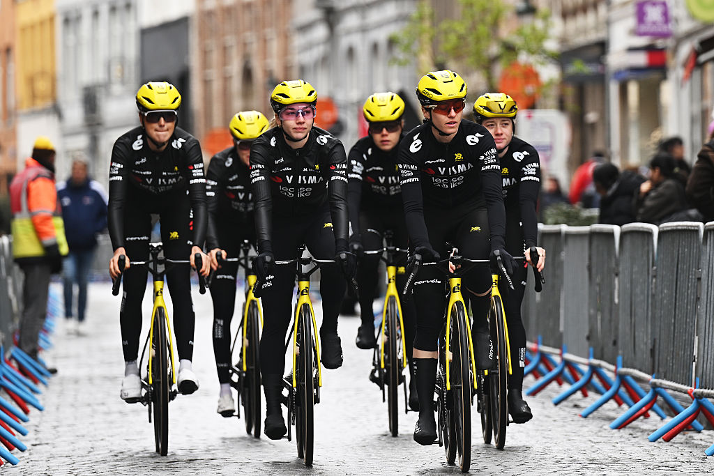 BRUGES, BELGIUM - MARCH 26: Martina Fidanza of Italy, Daniek Hengeveld of Netherlands, Lieke Nooijen of Netherlands, Katharina Sadnik of Austria, Nienke Veenhoven of Netherlands, Margaux Vigie of France and Team Visma | Lease a Bike prior to the 9th Ronde van Brugge - Tour of Bruges 2026, Women's Elite a 143.7km one day race from Bruges to Bruges on March 26, 2026 in Bruges, Belgium. (Photo by Luc Claessen/Getty Images)