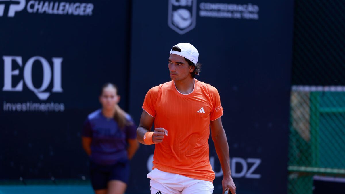 Victory in the Portuguese tennis