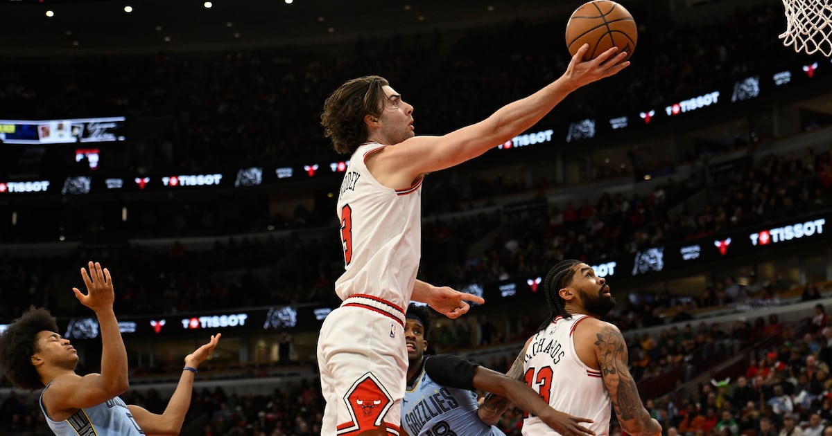Chicago Bulls blow out Memphis Grizzlies as Josh Giddey gets his fourth triple-double in last five games