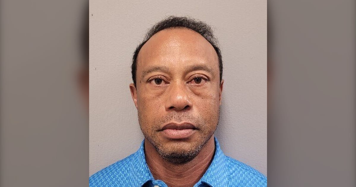 Tiger Woods released on bail hours after arrest at crash scene on suspicion of DUI - CTV News