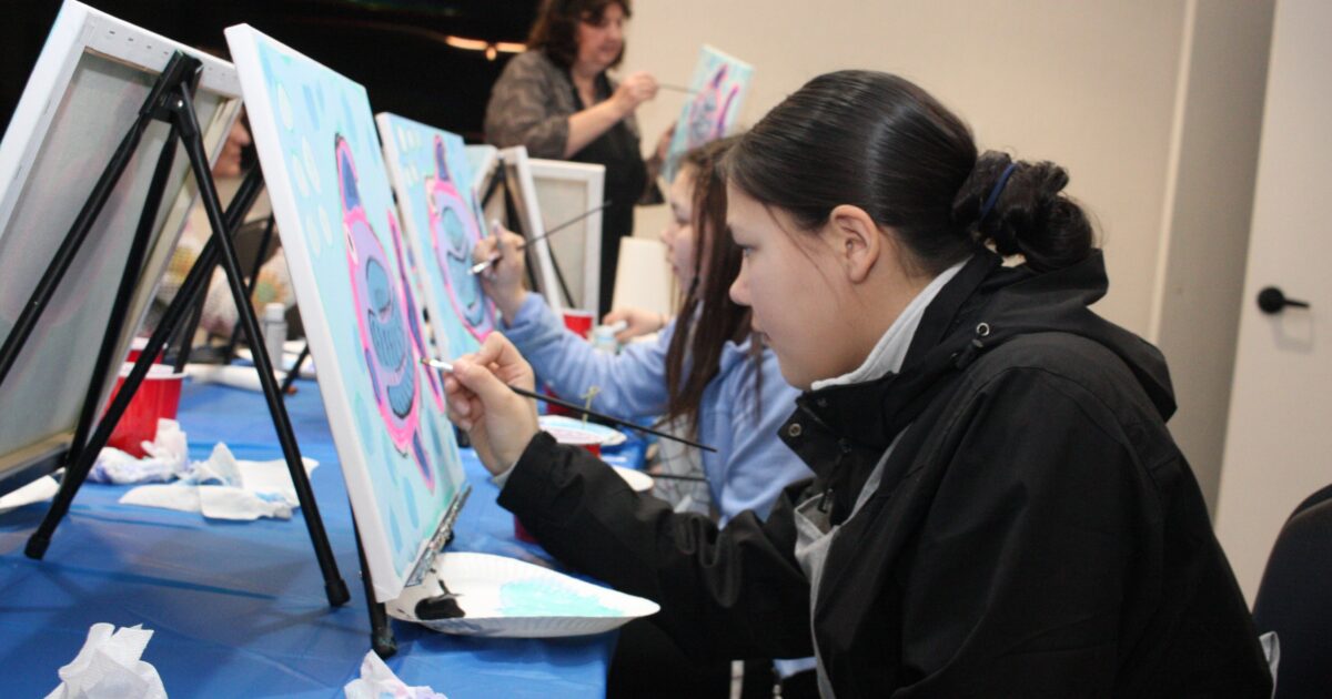 Kinngait teens explore what Ottawa has to offer