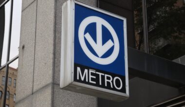 Montreal metro infrastructure deteriorating rapidly, no new short-term funding in Quebec plan