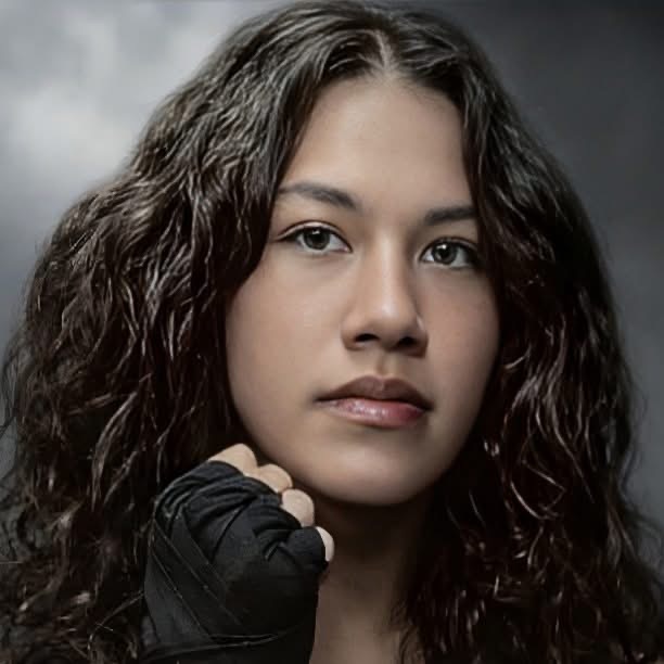 Isis Sio in Medically Induced Coma After First-Round KO