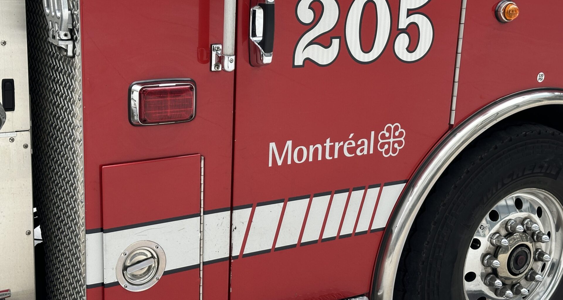 Water main break floods stretch of De Lorimier Avenue overnight