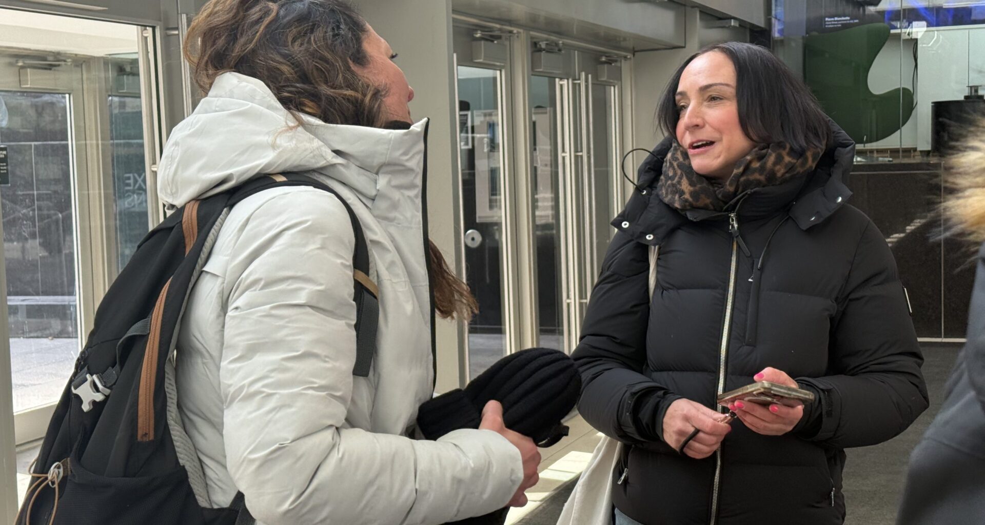 Tour guides call for 'modernization' of by-law requiring certification for Montreal tours