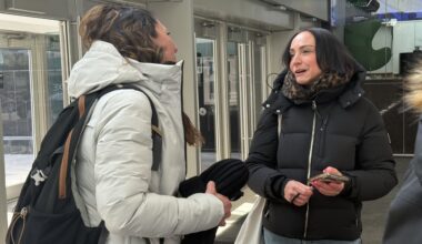 Tour guides call for 'modernization' of by-law requiring certification for Montreal tours