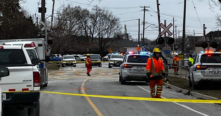 Child dies after being struck by train in Mississauga, closures in effect