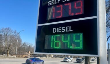 Canada gas prices rise amid Middle East conflict