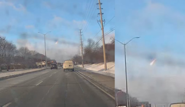 WATCH: Rare daytime fireball meteor seen in Mississauga - CTV News