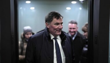 Trade minister headed to Washington