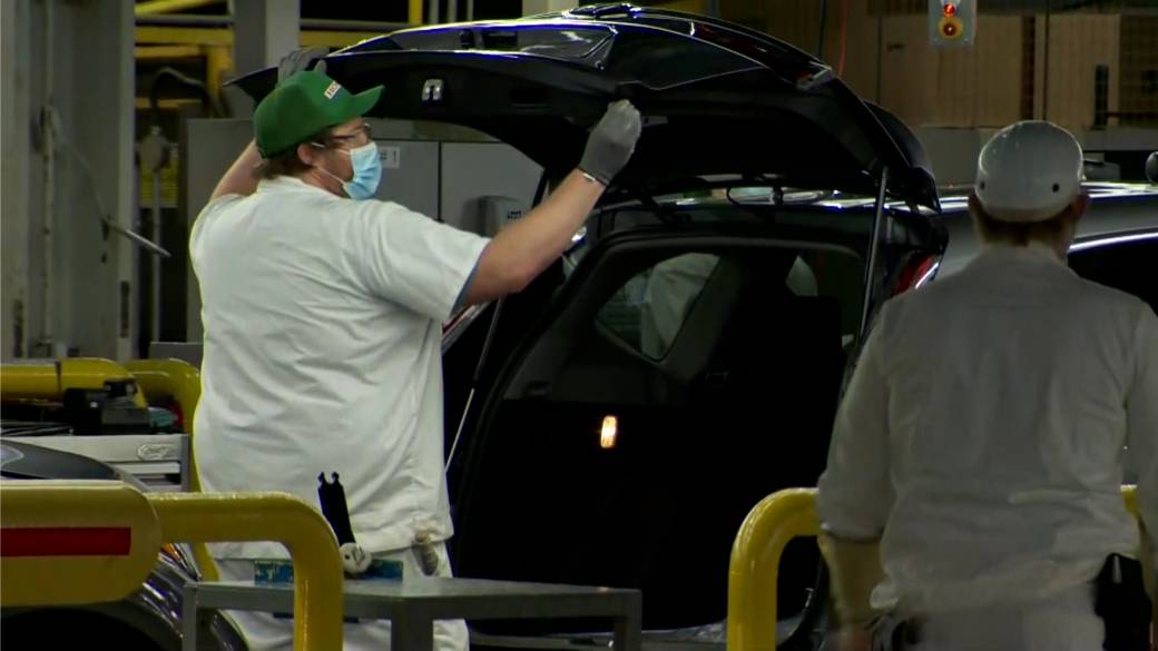 Click to play video: 'Canada’s unemployment rate rises to 6.7% after 84,000 job losses in February'