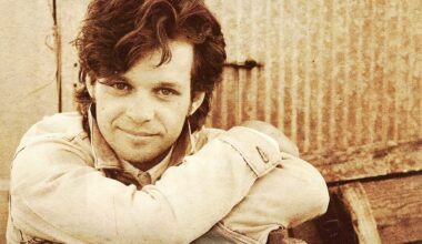 How Johnny Cash and the Eagles combined to humiliate John Mellencamp