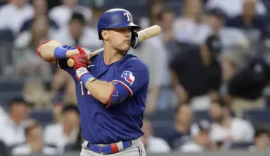 Josh Jung, Skip Schumaker drop positive Rangers MLB Opening Day injury updates image
